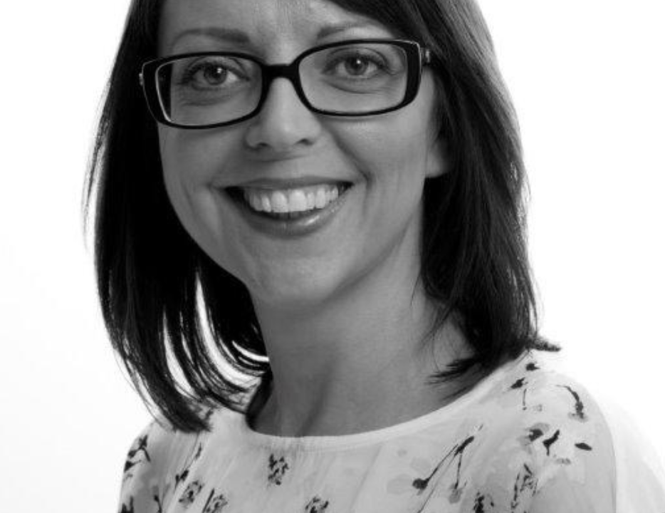 Free 4-week Yoga for Beginners Course with Sara Prue